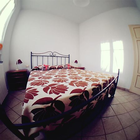 Villa Evillia لوكا المظهر الخارجي الصورة