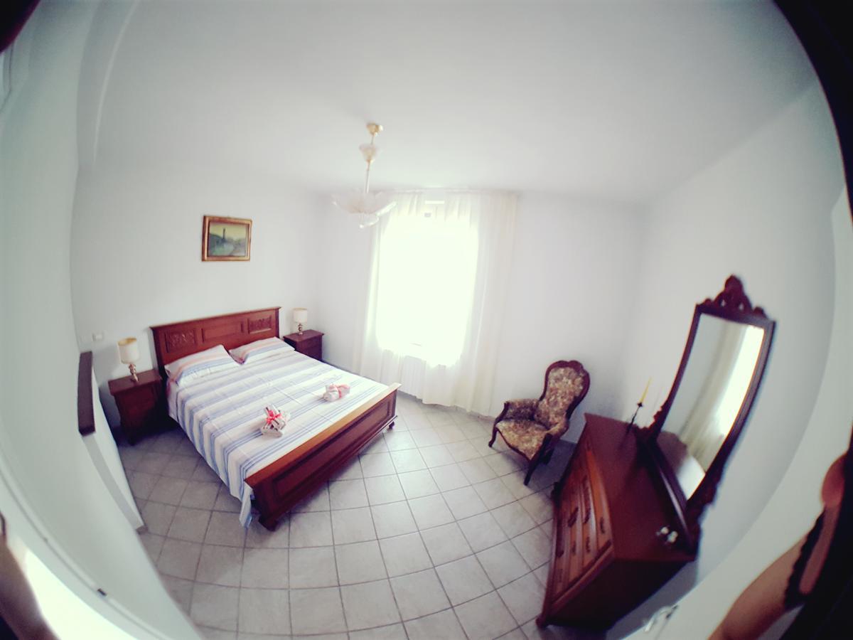 Villa Evillia لوكا المظهر الخارجي الصورة